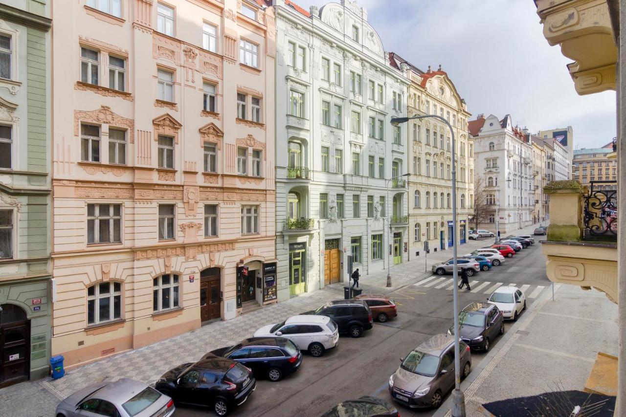 Modern And Huge Apts In Center By Michal&Friends Apartment Prague Exterior photo