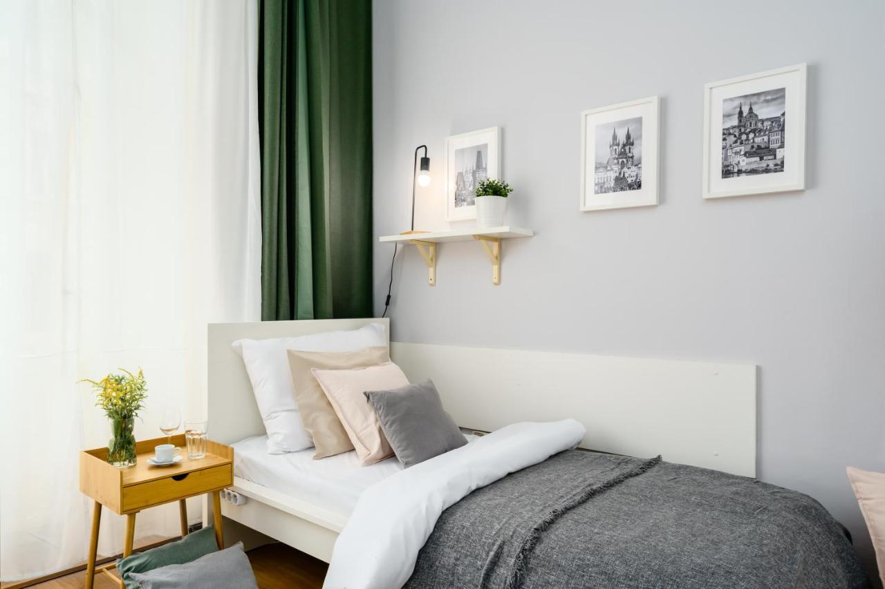 Modern And Huge Apts In Center By Michal&Friends Apartment Prague Exterior photo