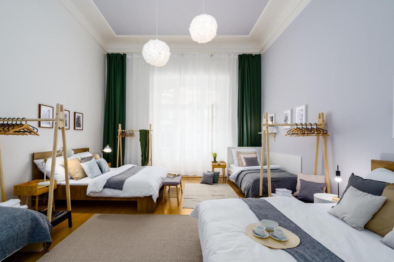 Modern And Huge Apts In Center By Michal&Friends Apartment Prague Exterior photo