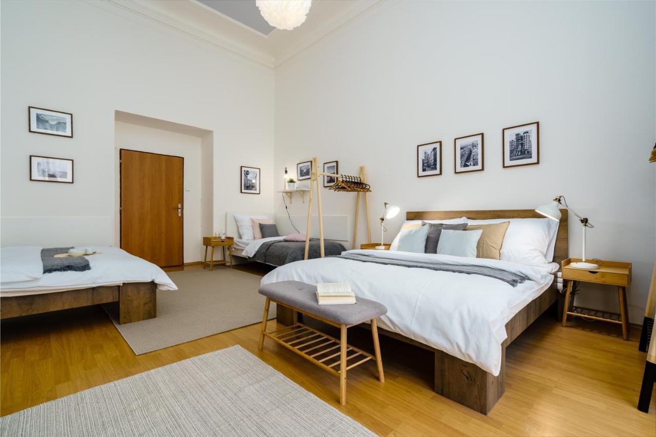 Modern And Huge Apts In Center By Michal&Friends Apartment Prague Exterior photo