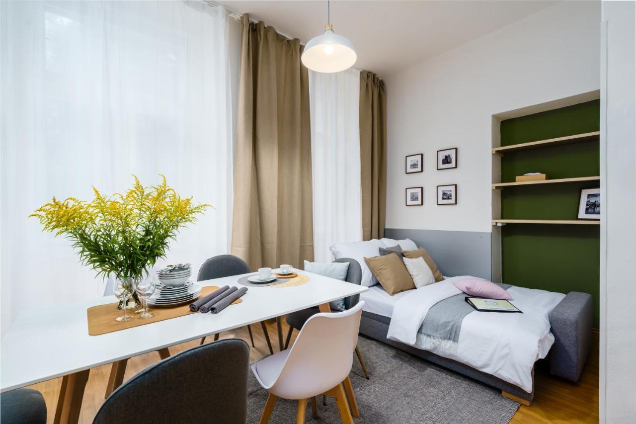 Modern And Huge Apts In Center By Michal&Friends Apartment Prague Exterior photo