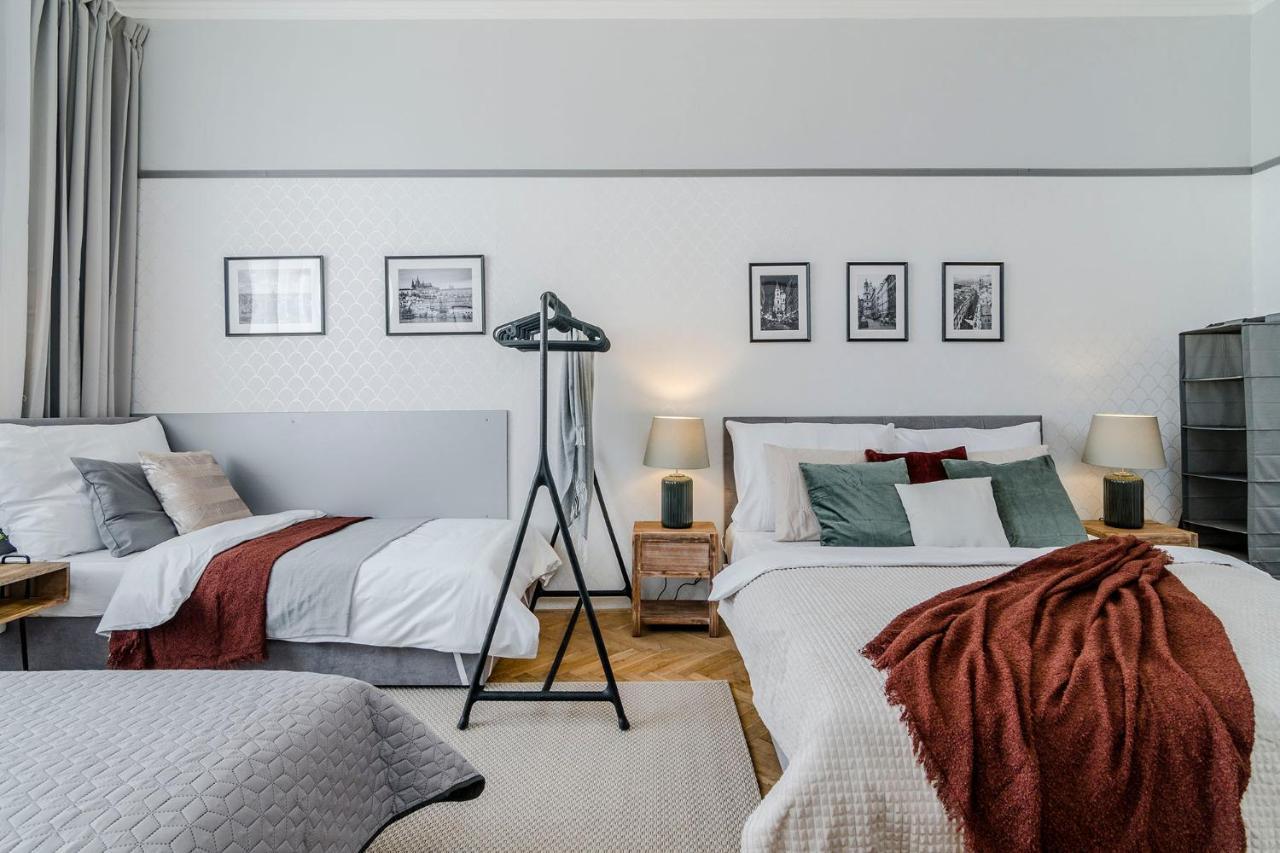 Modern And Huge Apts In Center By Michal&Friends Apartment Prague Exterior photo
