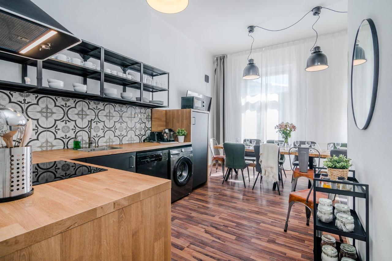 Modern And Huge Apts In Center By Michal&Friends Apartment Prague Exterior photo